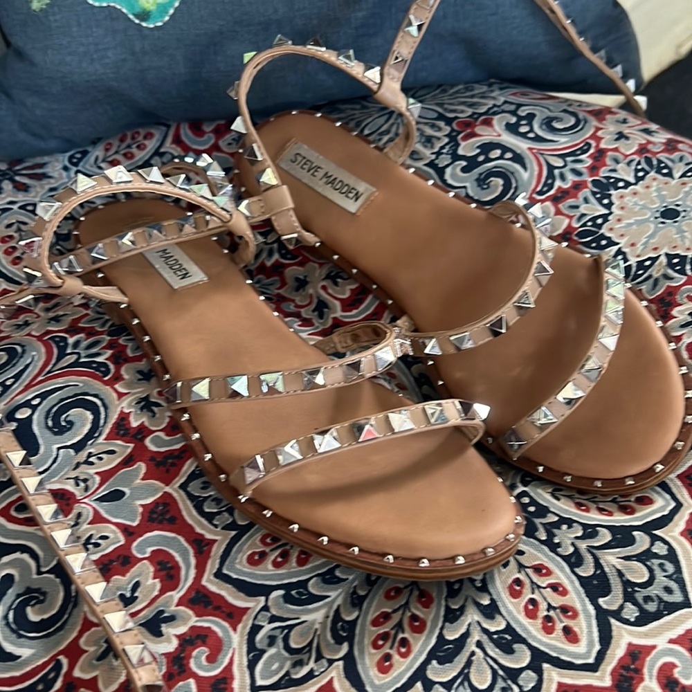 Steve Madden sandals
